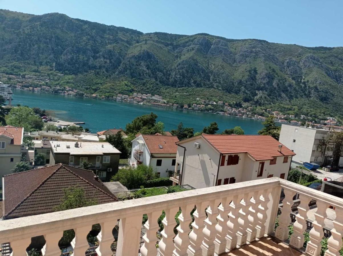 Apartment Ivan Kotor Buitenkant foto